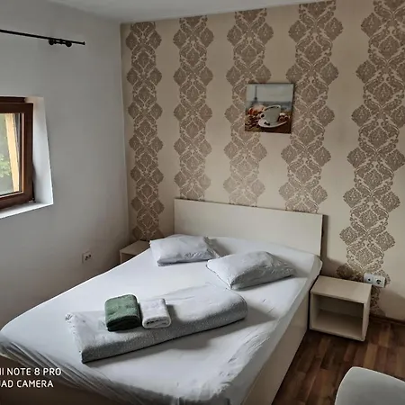 Guest house Quik *